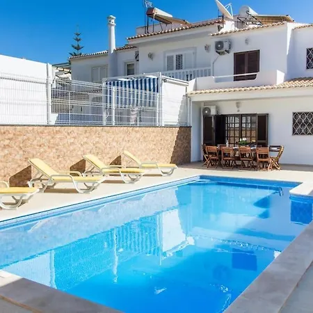 Villa Dogueno- Privat Pool & Privacy & Center Albufeira