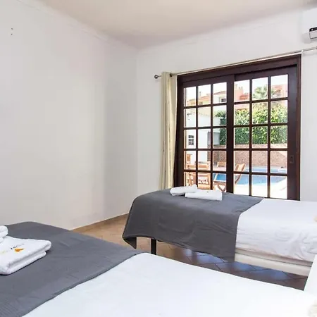 Villa Dogueno- Privat Pool & Privacy & Center