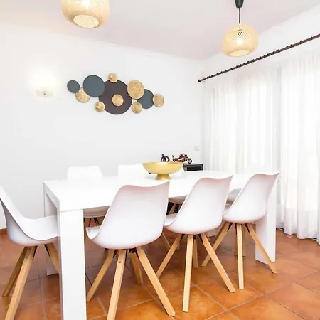 Dogueno- Privat Pool & Privacy & Center Villa
