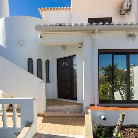 Villa Dogueno- Privat Pool & Privacy & Center