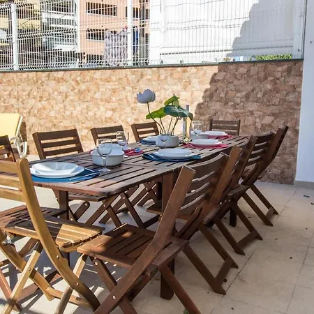 Dogueno- Privat Pool & Privacy & Center Villa *