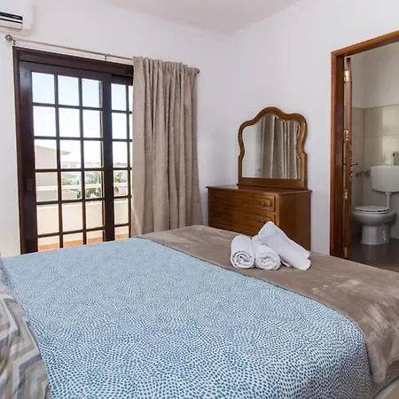 Dogueno- Privat Pool & Privacy & Center